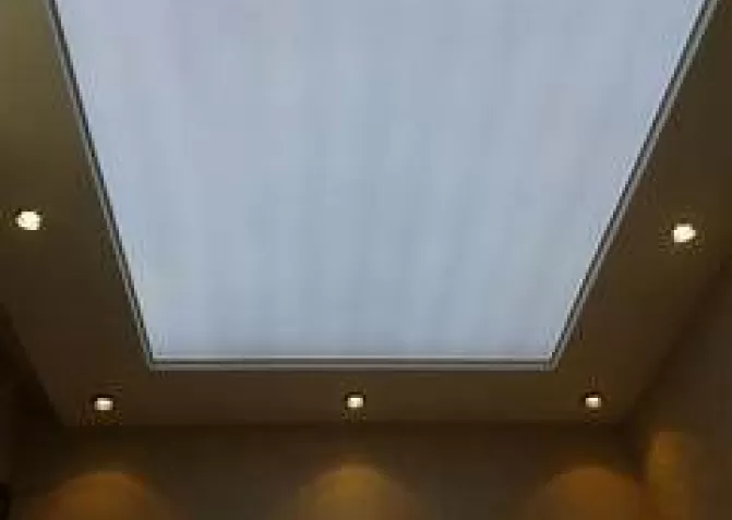 Полупрозрачные натяжные потолки